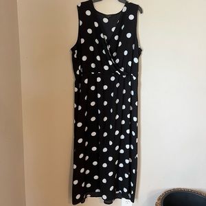 Beautiful plus sized faux wrap dress with elastic waist